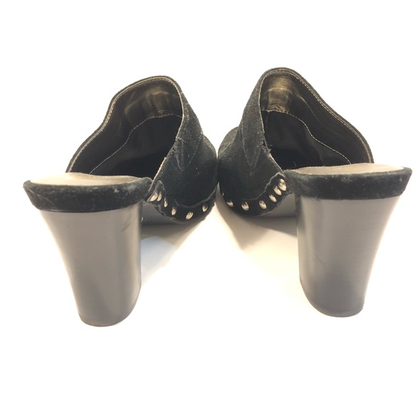 NEW ME TOO 7.5 Carbon Suede Studded Clog Heel Blk - Picture 6 of 8